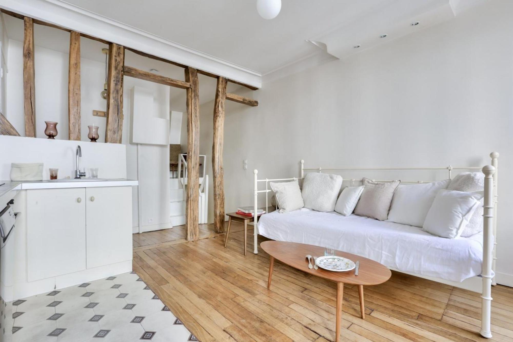 Beautiful Of 44m2 - 17th District Apartment *