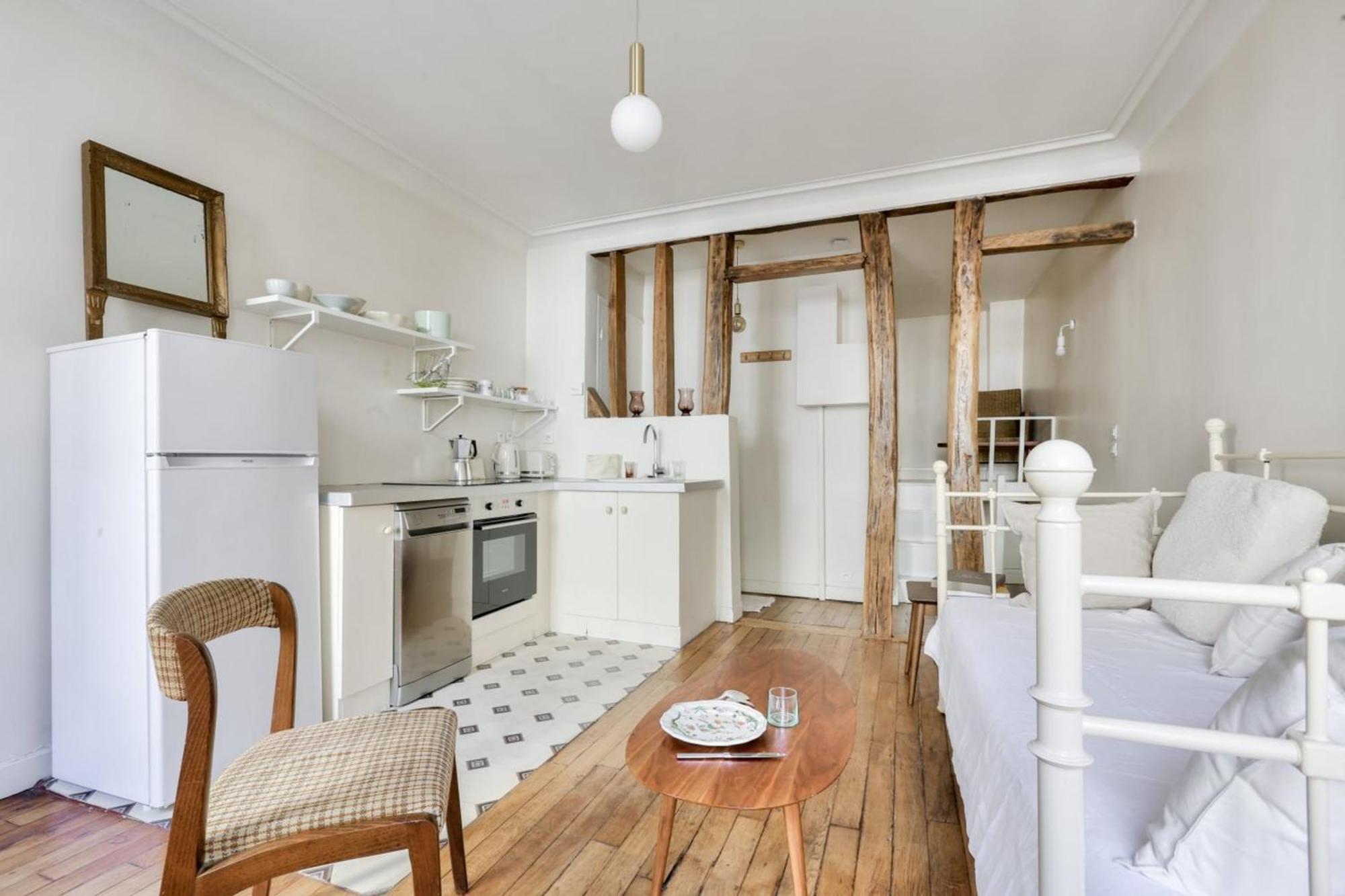 Apartment Beautiful Of 44m2 - 17th District *